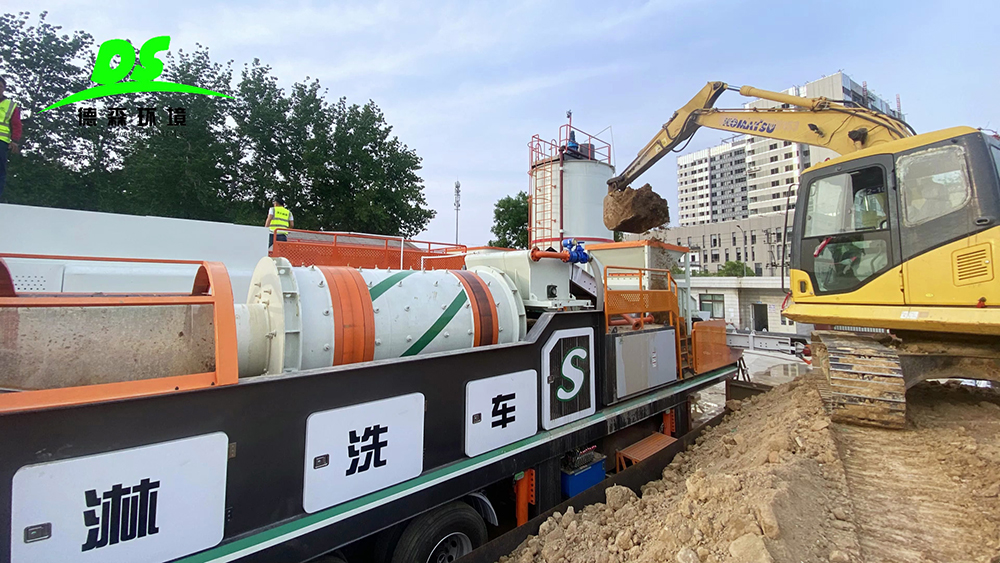 德森移動淋洗修復系列設備.jpg 德森移動淋洗修復系列設備