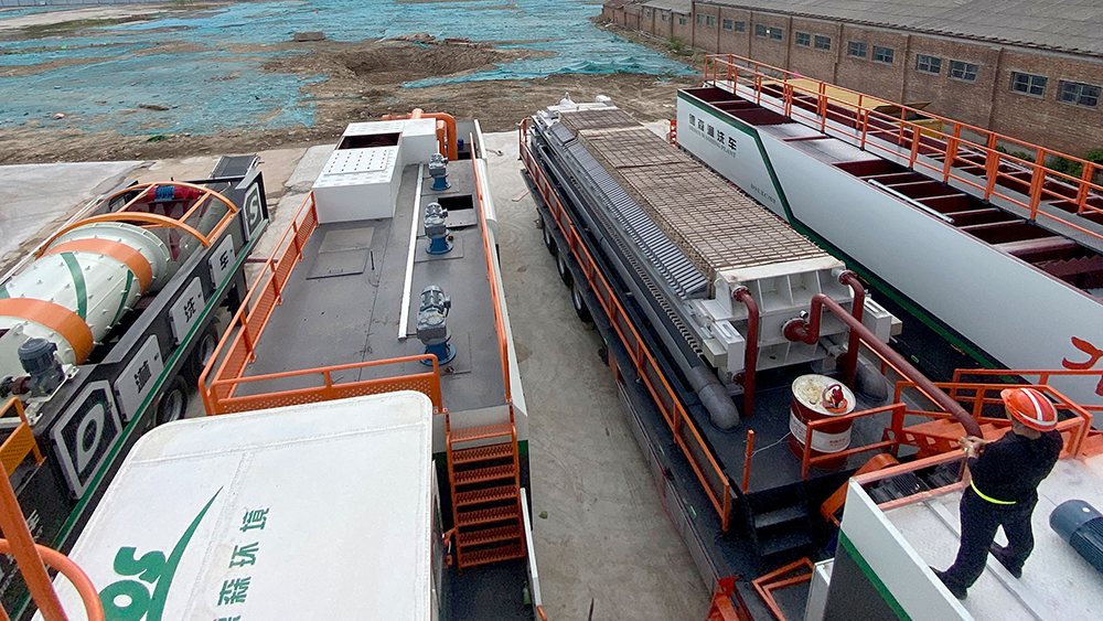 德森說：移動(dòng)淋洗修復(fù)車在重金屬污染場(chǎng)地修復(fù)中的應(yīng)用