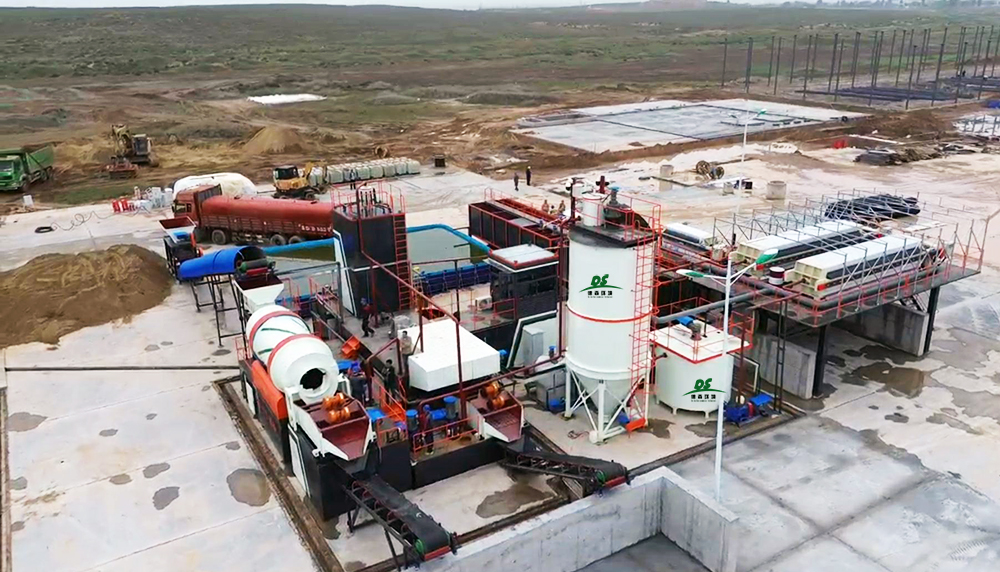 鋼企復(fù)合型土壤重金屬污染淋洗設(shè)備.jpg 鋼企復(fù)合型土壤重金屬污染淋洗設(shè)備