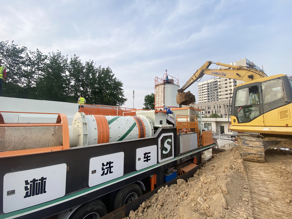 處理回收一體化 德森淋洗車升級(jí)環(huán)保作業(yè)模式