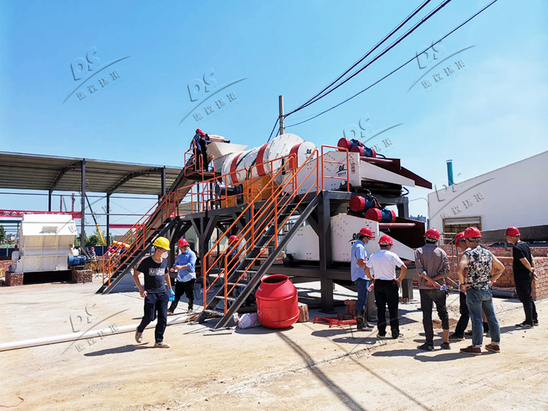 長沙鉻鹽廠污染修復設備調試現場